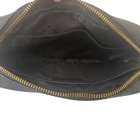 Michael Kors Jet Set Large Saffiano Leather Crossbody Bag Black Gold 35S1GTTC7L - Picture 8 of 16